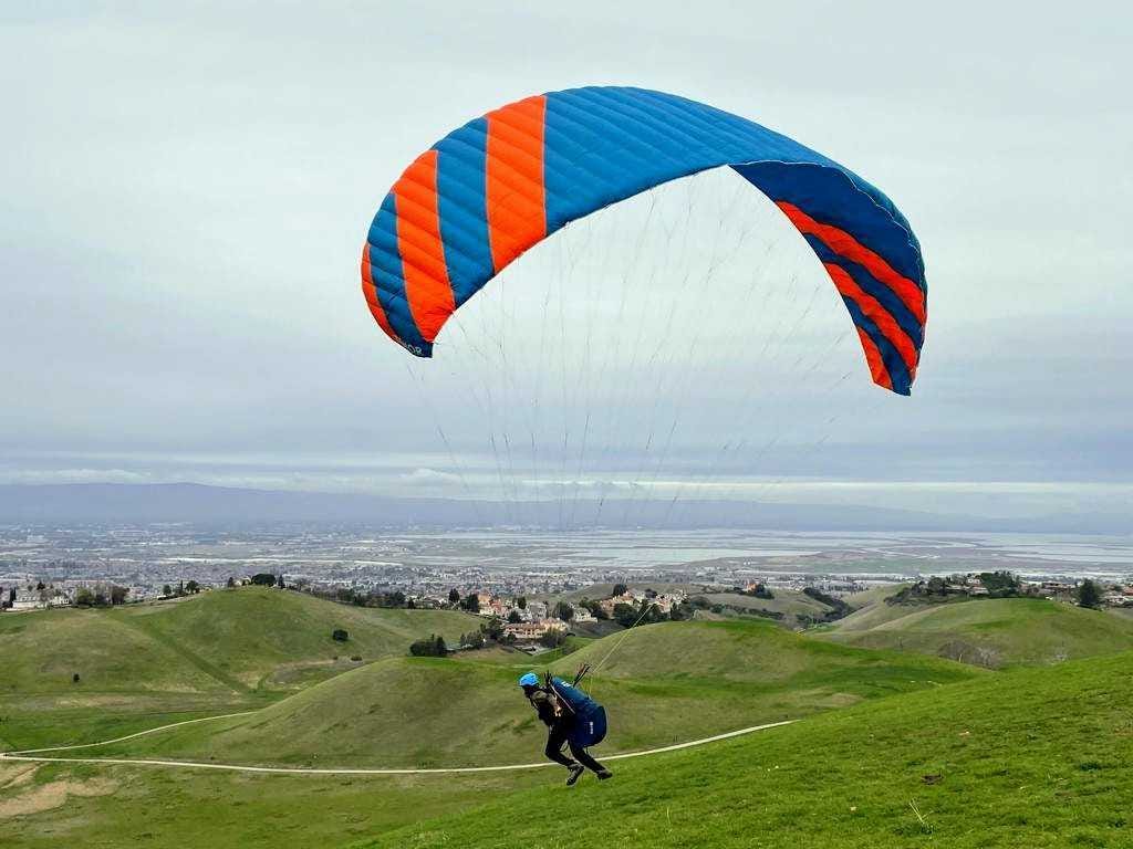 Launching vs. Landing: Why Product Landings Matter More Than Launches